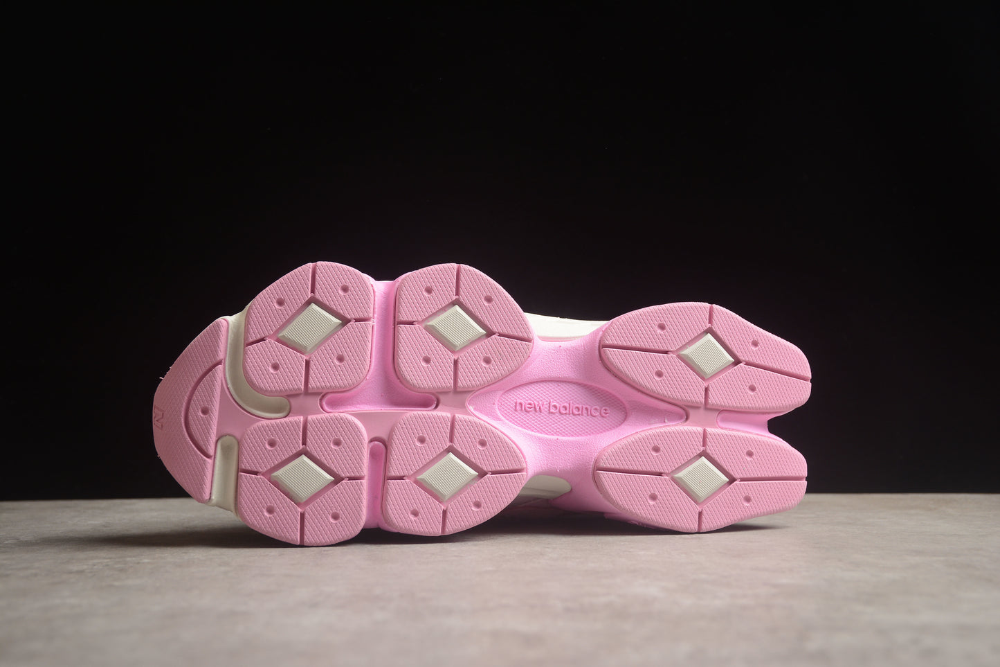 9060 Style Premium Chunky Sneakers – Fast Shipping ⭐⭐⭐⭐⭐ 4.8/5 (1,247 Reviews)