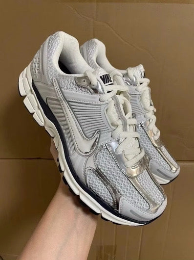 Premium Reflective Runner Sneakers – Ultra Comfort Streetwear Shoes🔥