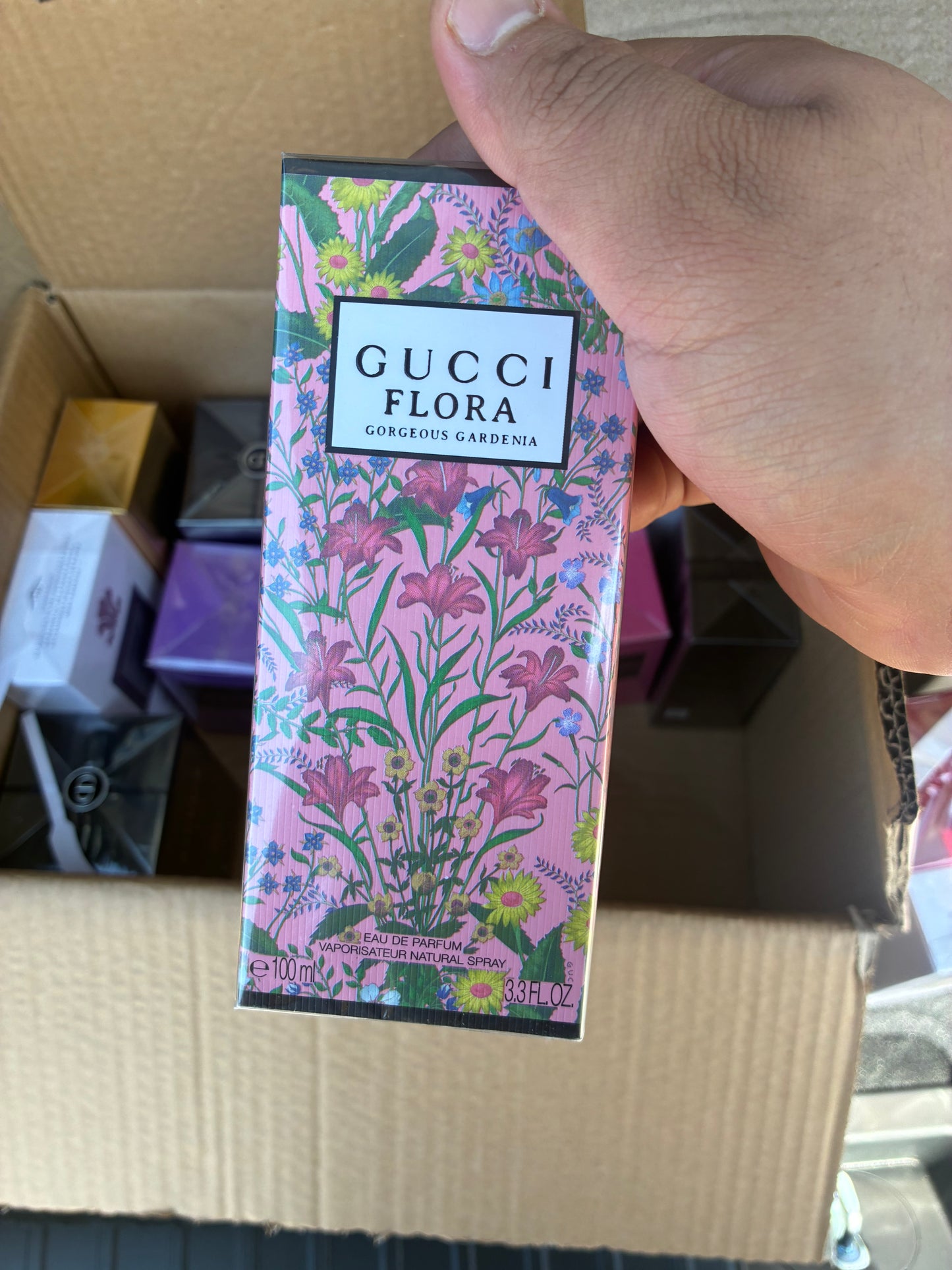 Perfumes de Alta Calidad para Hombre y Mujer | Aromas Exclusivos de Larga Duración
